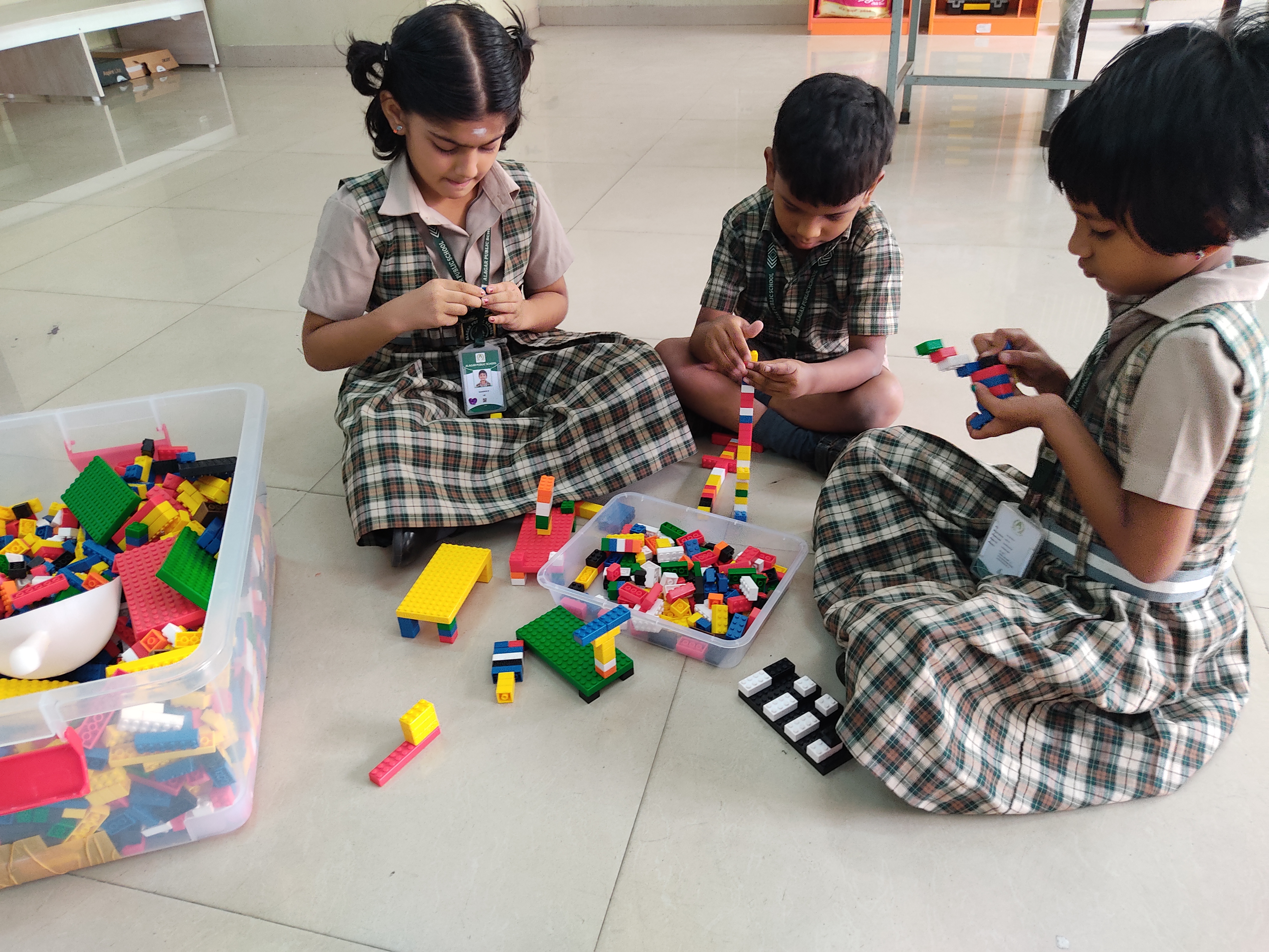 Discoverers - Grade 3 to 5